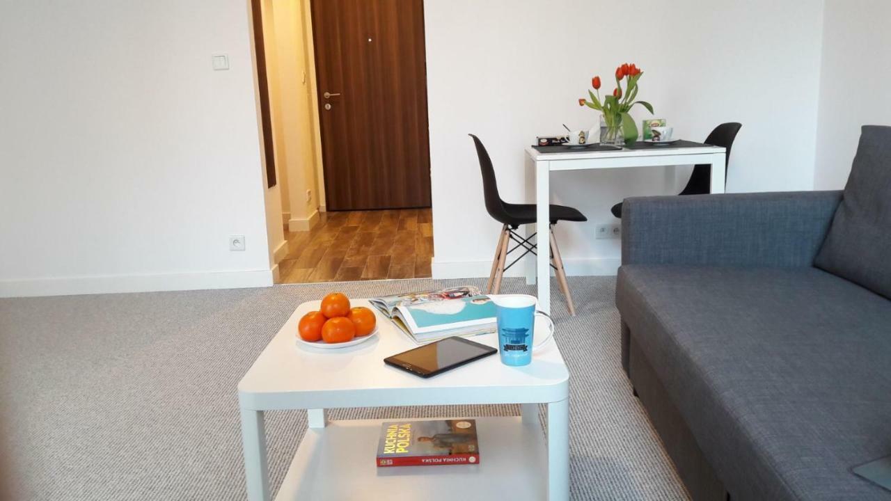 Newburg Apartments Wolska Varşova Dış mekan fotoğraf